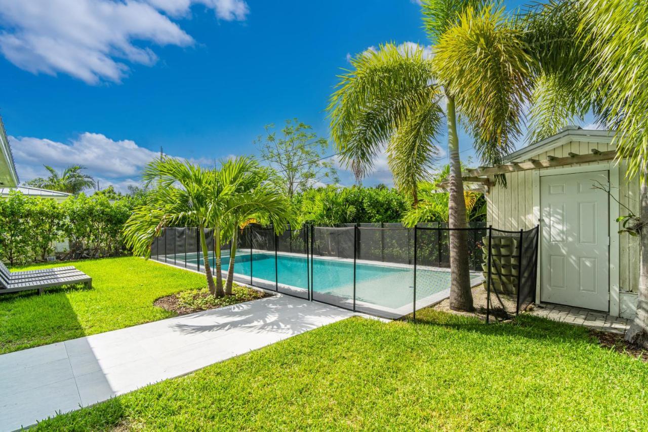 Luxury House 4 Beds Heated Pool W Jaccuzzi Lejlighed North Bay Village Eksteriør billede