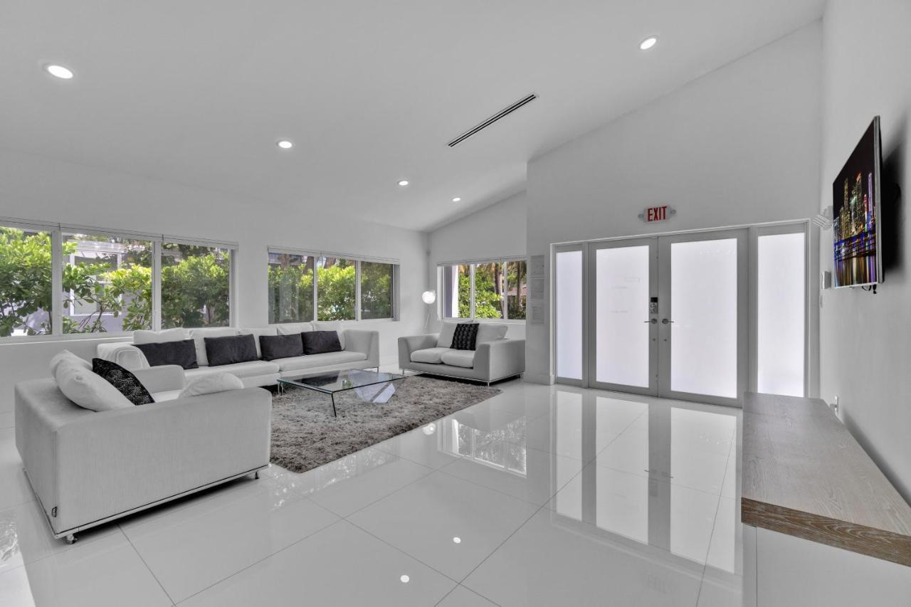 Luxury House 4 Beds Heated Pool W Jaccuzzi Lejlighed North Bay Village Eksteriør billede