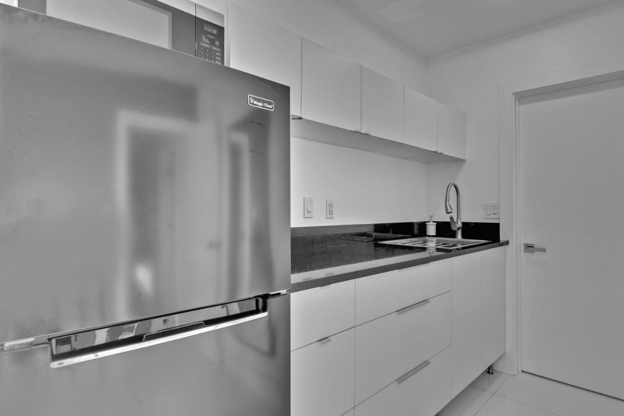 Luxury House 4 Beds Heated Pool W Jaccuzzi Lejlighed North Bay Village Eksteriør billede